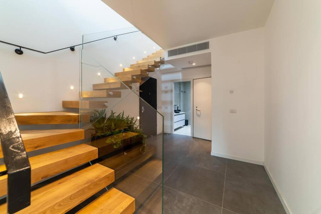 Amazing Penthouse On Gordon Beach 8 Guests Tel Aviv Eksteriør billede